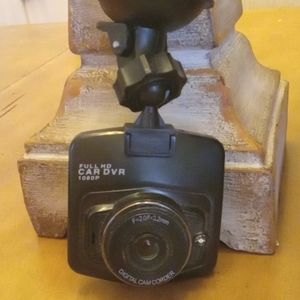 MINI Dash Camera (SD card not included)